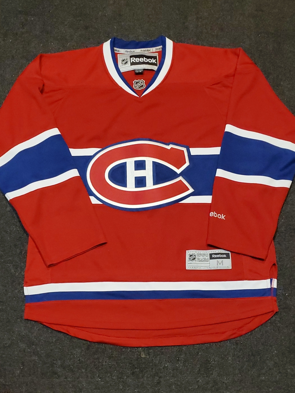 NHL Authentic Reebok Montreal Canadiens Jersey...Brand New Without Tags..🏒